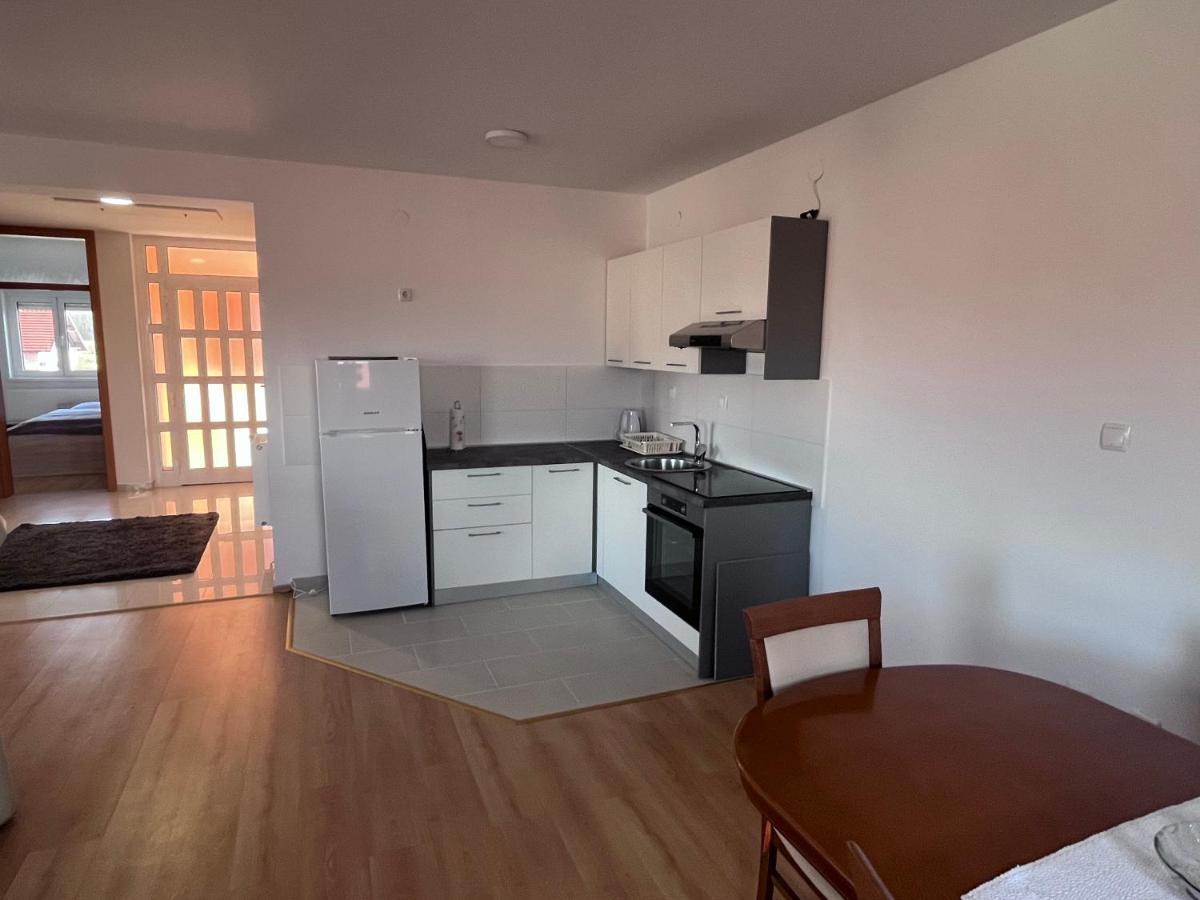 Apartman Magnolia Petrovina Turopoljska Luaran gambar