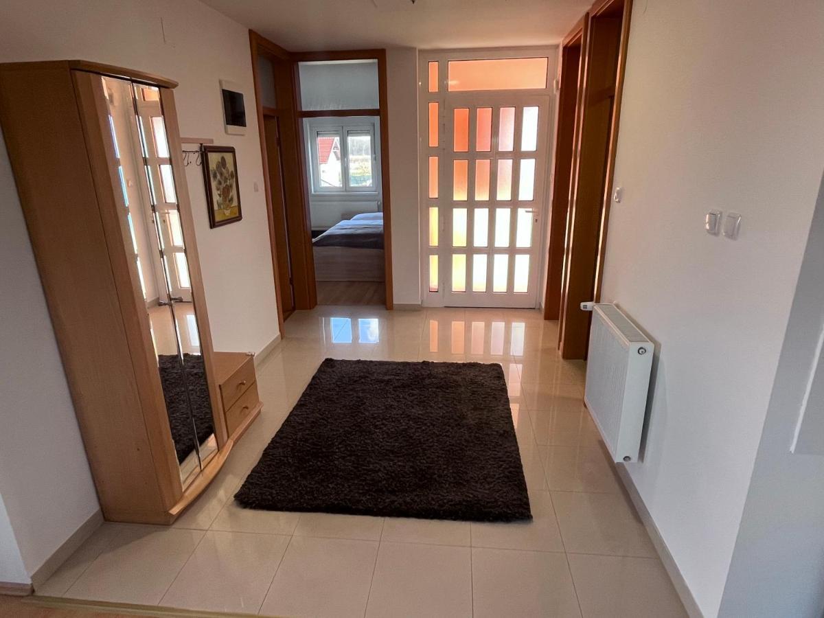 Apartman Magnolia Petrovina Turopoljska Luaran gambar