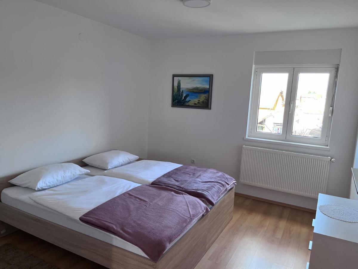 Apartman Magnolia Petrovina Turopoljska Luaran gambar