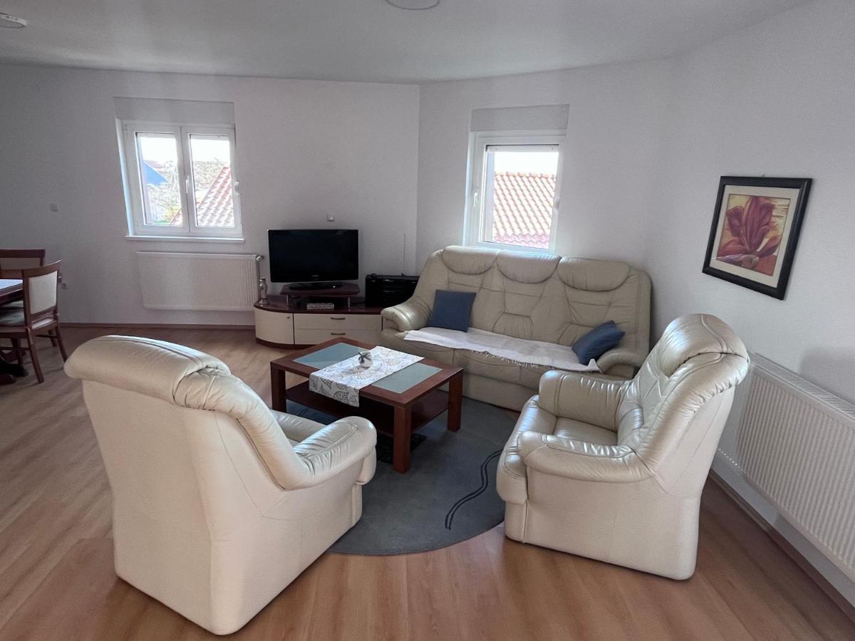Apartman Magnolia Petrovina Turopoljska Luaran gambar